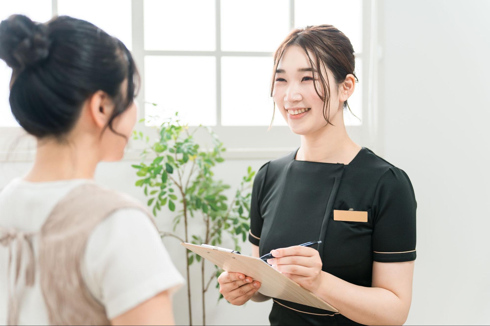美容クリニックのカウンセリング